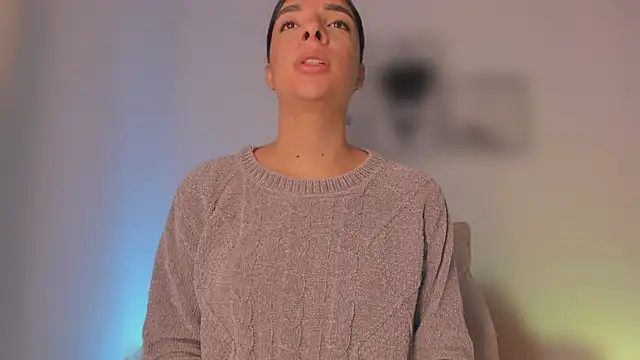 777AylinZ online show from 02/04/26, 10:21