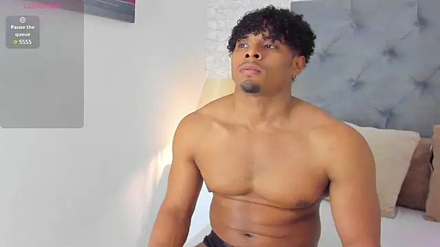 Jacub Micke1 online show from 01/05/25, 01:24