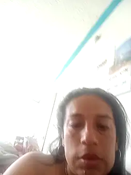 Snapshot of yaz_guzman chatting on 02/08/26, 06:00 yaz guzman online show from 02/08/26, 06:00
