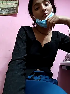 Snapshot of BabySlimmy10 chatting on 12/12/24, 07:37 BabySlimmy10 online show from 12/12/24, 07:37