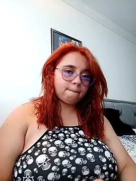 CURVY-HORNY online show from 09/22/25, 10:23