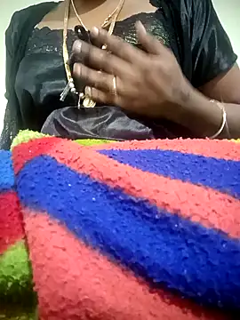 Snapshot of Cute-chinny chatting on 01/23/25, 01:30 Cute-chinny online show from 01/23/25, 01:30