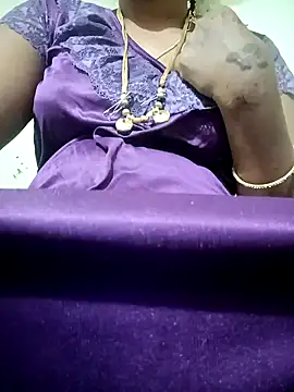 Snapshot of Cute-chinny chatting on 02/06/25, 12:43 Cute-chinny online show from 02/06/25, 12:43