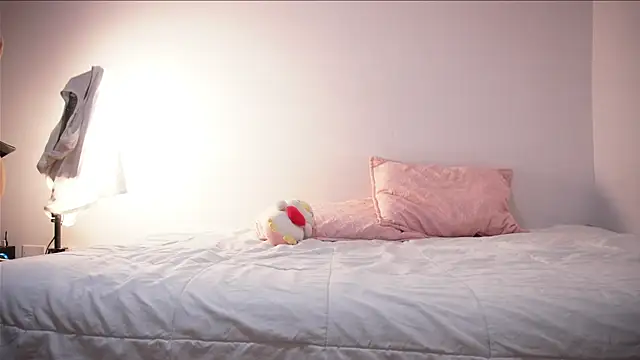 Doll4you  online show from 06/08/26, 07:58