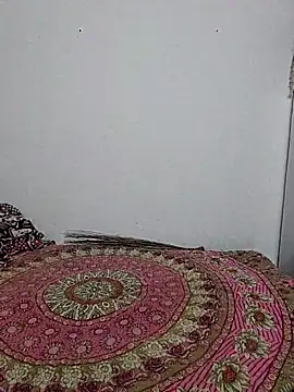 Cute-manisha online show from 04/20/26, 02:58