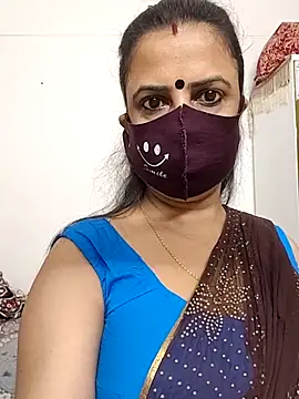 Cute-manisha online show from 04/24/26, 01:08