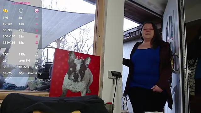 Snapshot of KasiaPrivat chatting on 12/12/24, 08:25 KasiaPrivat online show from 12/12/24, 08:25