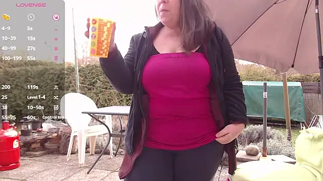 Snapshot of KasiaPrivat chatting on 01/22/25, 12:49 KasiaPrivat online show from 01/22/25, 12:49