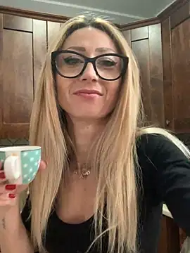 harleyejoker1 online show from 12/20/24, 07:22