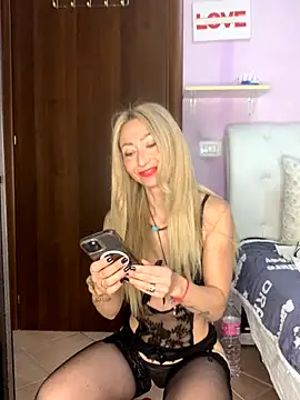 harleyejoker1 online show from 10/18/25, 08:59