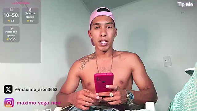 Snapshot of maximo_vega_newv chatting on 09/10/25, 12:32 maximo vega newv online show from 09/10/25, 12:32