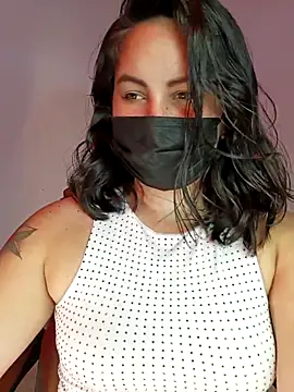 Aiunii1 online show from 11/14/25, 01:43