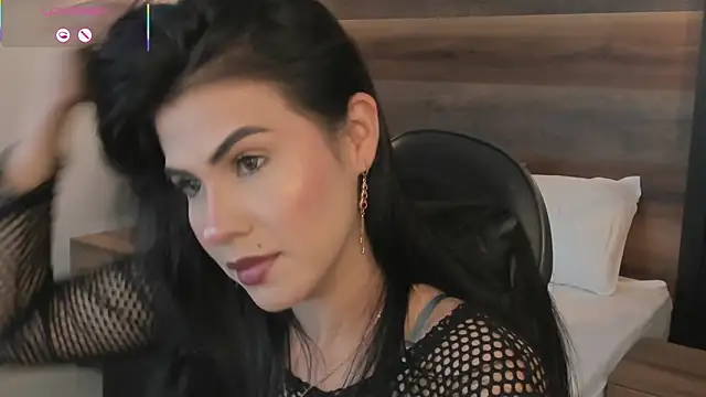 stephanya  online show from 03/05/26, 07:43