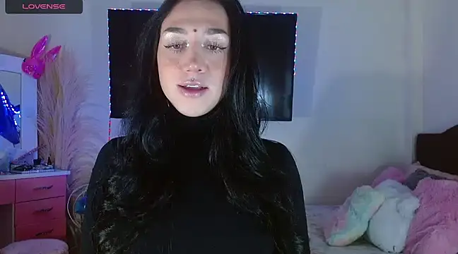 Snapshot of karla_zambrano chatting on 02/07/25, 10:41 karla zambrano online show from 02/07/25, 10:41