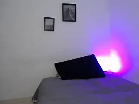 aria jhonsson online show from 01/06/25, 03:09