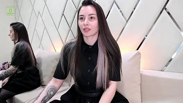 Snapshot of Ishtar_Divine chatting on 02/22/25, 03:25 Ishtar Divine online show from 02/22/25, 03:25