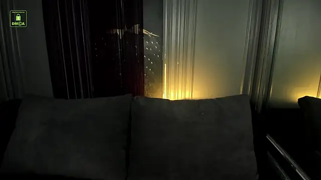 Snapshot of Ishtar_Divine chatting on 03/19/25, 10:33 Ishtar Divine online show from 03/19/25, 10:33