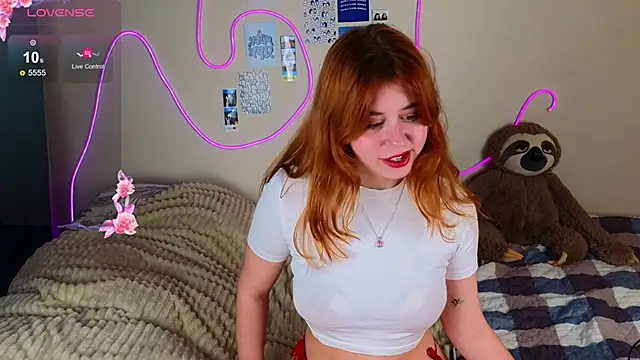 Penny Staaar online show from 02/25/25, 03:16