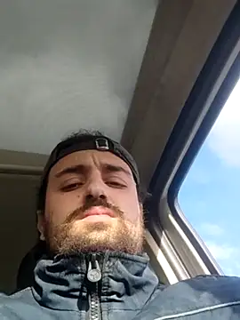 salvat22 online show from 02/28/25, 03:15