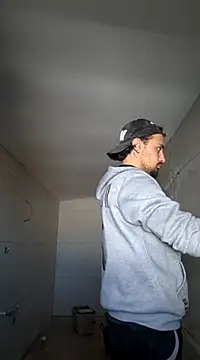 salvat22 online show from 03/18/25, 02:04