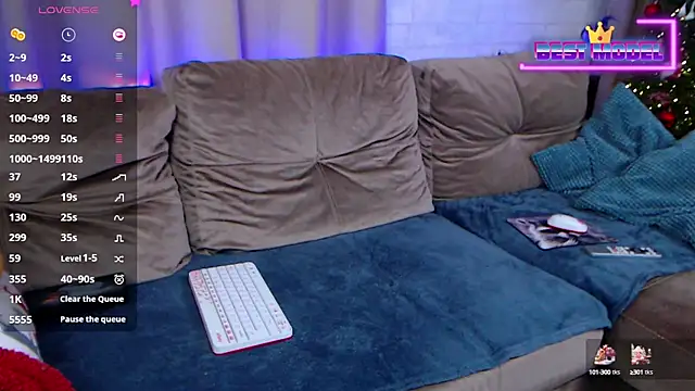 Snapshot of Walt_Enjoy chatting on 12/24/24, 03:16 Walt Enjoy online show from 12/24/24, 03:16