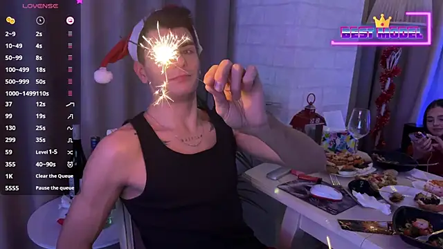 Snapshot of Walt_Enjoy chatting on 01/01/25, 01:37 Walt Enjoy online show from 01/01/25, 01:37