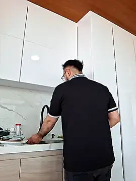 Nene1325 online show from 01/31/25, 09:05