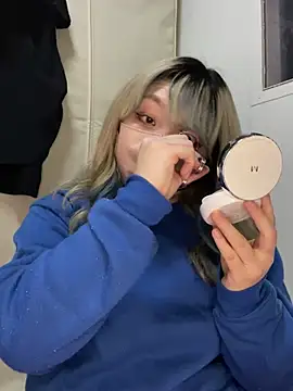 YUNA-yuna online show from 01/06/25, 01:19