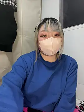 YUNA-yuna online show from 01/09/25, 03:44