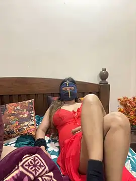 HoneyBearCpl online show from 02/06/25, 03:48