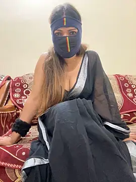 HoneyBearCpl online show from 02/10/25, 04:47