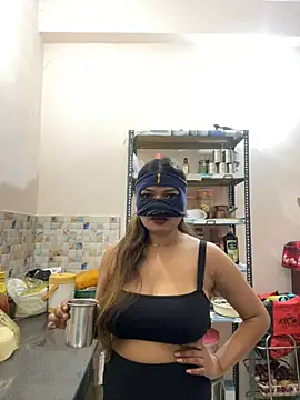 HoneyBearCpl online show from 02/11/25, 04:13