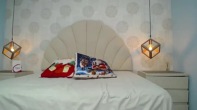 GIANNABONET online show from 12/28/24, 10:23