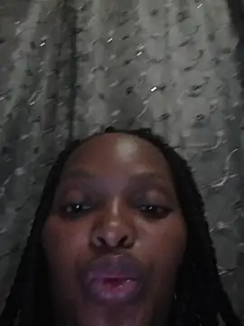 wet Lips x x online show from 12/18/24, 10:02
