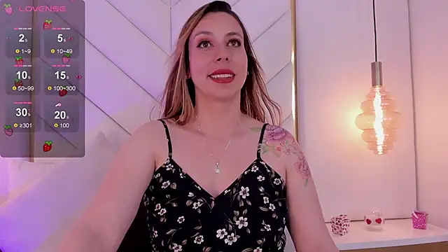 Snapshot of CarlaRossi_ chatting on 03/03/25, 02:15 CarlaRossi online show from 03/03/25, 02:15