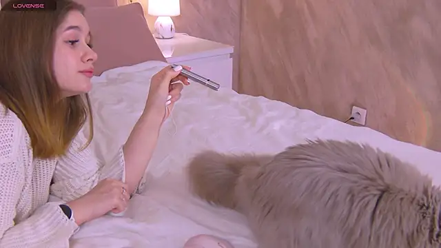 Snapshot of EllieHayes chatting on 02/22/25, 04:29 EllieHayes online show from 02/22/25, 04:29