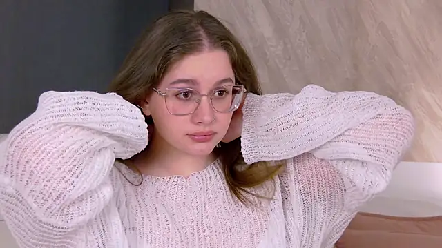 EllieHayes online show from 06/01/26, 11:01