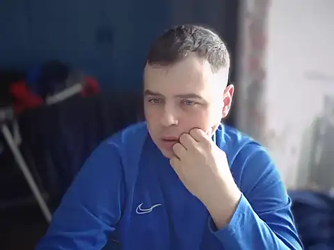 Snapshot of CuteMan33 chatting on 03/24/26, 09:58 CuteMan33 online show from 03/24/26, 09:58