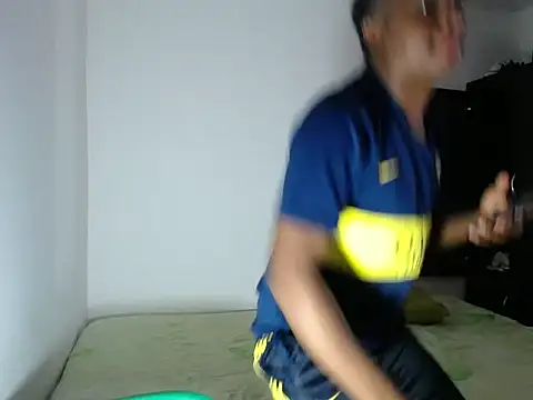 Snapshot of fabitokr chatting on 11/20/25, 09:58 fabitokr online show from 11/20/25, 09:58