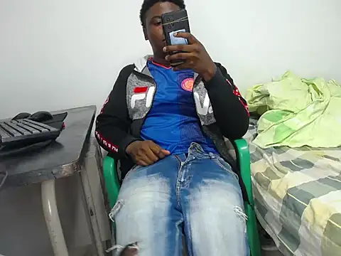 Snapshot of fabitokr chatting on 11/24/25, 05:29 fabitokr online show from 11/24/25, 05:29