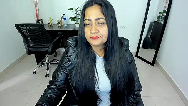 Adele Sweett online show from 02/26/25, 01:52