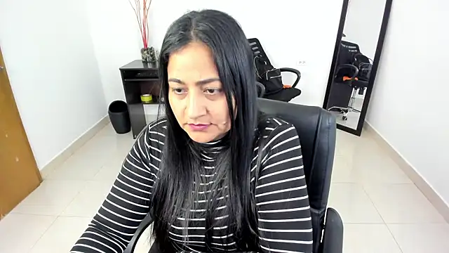 Adele Sweett online show from 03/12/25, 07:17