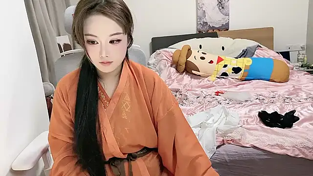 Snapshot of ChuChu1991 chatting on 12/21/24, 08:21 ChuChu1991 online show from 12/21/24, 08:21