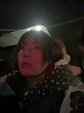 Snapshot of ChuChu1991 chatting on 02/17/25, 01:10 ChuChu1991 online show from 02/17/25, 01:10