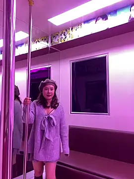 Snapshot of ChuChu1991 chatting on 03/09/25, 02:43 ChuChu1991 online show from 03/09/25, 02:43