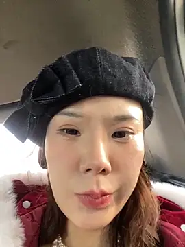 Snapshot of ChuChu1991 chatting on 11/28/25, 05:43 ChuChu1991 online show from 11/28/25, 05:43