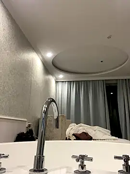 Snapshot of ChuChu1991 chatting on 11/30/25, 11:58 ChuChu1991 online show from 11/30/25, 11:58