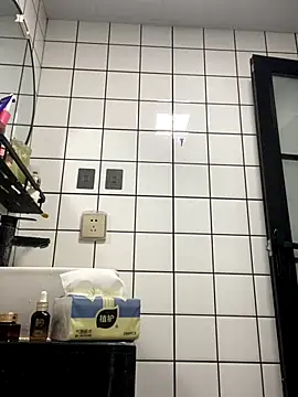 Snapshot of ChuChu1991 chatting on 12/01/25, 11:21 ChuChu1991 online show from 12/01/25, 11:21