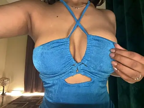 Snapshot of SEXY_JENNY_ chatting on 10/19/25, 01:45 SEXY JENNY online show from 10/19/25, 01:45