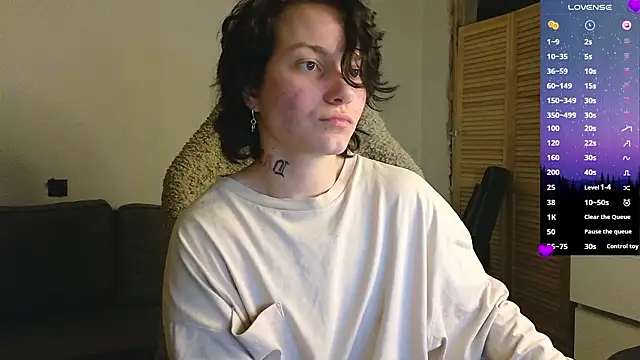 esajukyy online show from 03/22/26, 01:25